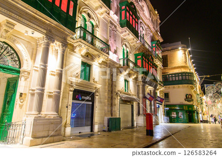 Beautiful night view of Malta's Old Town 126583264
