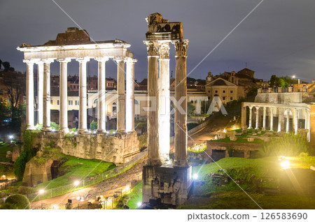 義大利羅馬美麗的夜景 義大利羅馬美麗的夜景 126583690