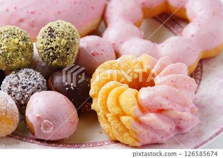 Delicious donuts Delicious donuts 126585674
