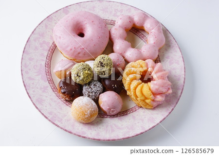 美味的甜甜圈 126585679