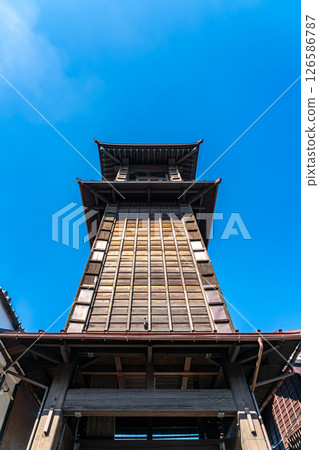 【埼玉縣】時之鐘是川越的象徵,矗立在倉庫林立的街道上 【埼玉縣】時之鐘是川越的象徵,矗立在倉庫林立的街道上 126586787