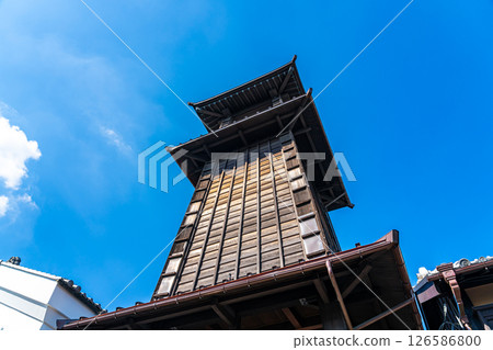 【埼玉縣】時之鐘是川越的象徵,矗立在倉庫林立的街道上 【埼玉縣】時之鐘是川越的象徵,矗立在倉庫林立的街道上 126586800