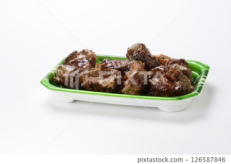 Braised spare ribs 126587846
