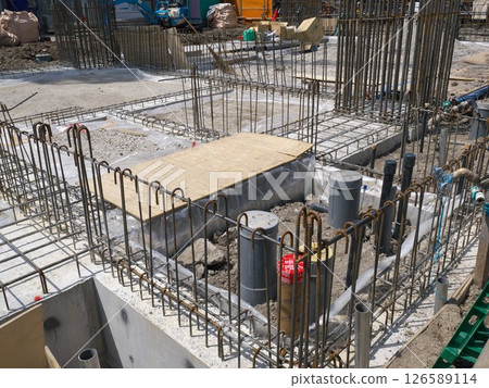 Reinforced concrete building foundation Reinforced concrete building foundation 126589114