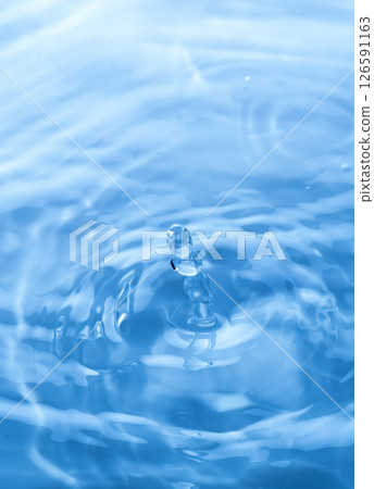 水濺動作鏡頭 水濺動作鏡頭 126591163