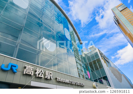 JR Shikoku Takamatsu Station 126591811