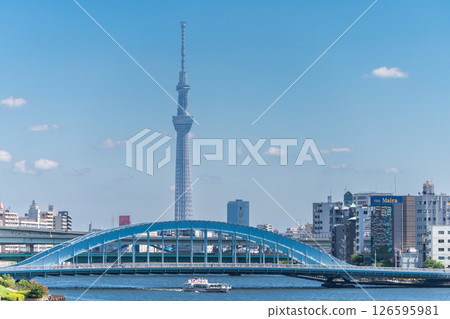 「東京」永泰橋和東京晴空塔 126595981