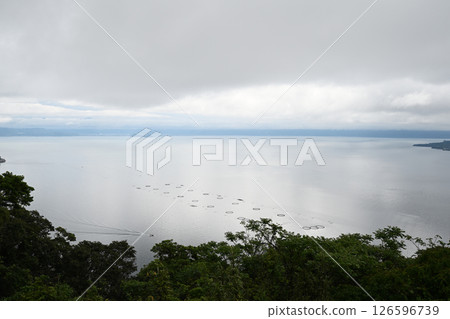 Fish tank, boat and natural scenery Fish tank, boat and natural scenery 126596739