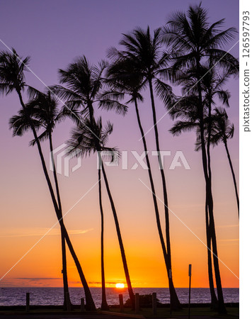 Beautiful sunset in Kona, Hawaii Beautiful sunset in Kona, Hawaii 126597793