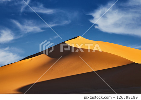 Sand dune in Sahara Desert 126598189