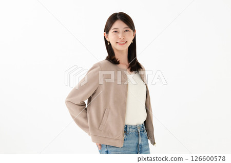 一個女人帶著微笑 一個女人帶著微笑 126600578