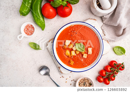 Gazpacho soup in bowl 126603892