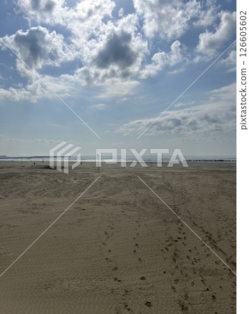 Sea	 126605602