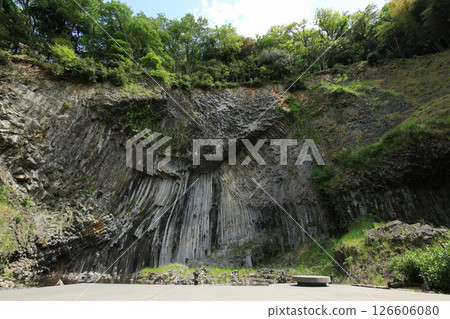 兵庫縣豐岡市玄武島公園，青龍洞 126606080