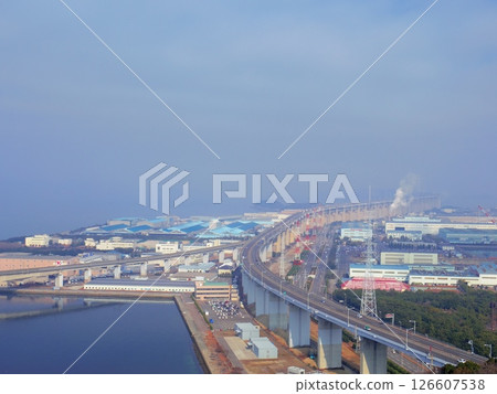 從青道寺山展望台眺望瀨戶大橋（香川縣綾歌郡宇多津町） 126607538