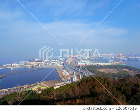 The Great Seto Bridge as seen from the Seidoujiyama Observatory (Utazu Town, Ayauta District, Kagawa Prefecture) The Great Seto Bridge as seen from the Seidoujiyama Observatory (Utazu Town, Ayauta District, Kagawa Prefecture) 126607539