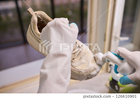 Cleaning Sneakers A Comprehensive Step-by-step Maintenance Guide for Optimal Care 126610901