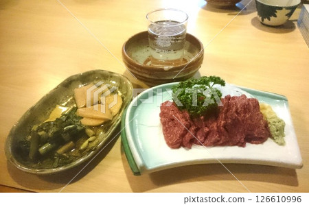Nozawana and horse meat 126610996
