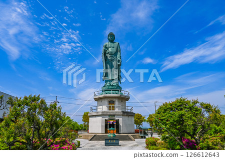 Blue sky and Nagahama Biwako Buddha, Nagahama City, Shiga Prefecture 126612643