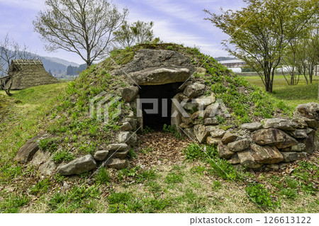 Hiruzen Hiruzen Local Museum Mizuwake Tomb No. 1 Maniwa City, Okayama Prefecture Hiruzen Hiruzen Local Museum Mizuwake Tomb No. 1 Maniwa City, Okayama Prefecture 126613122