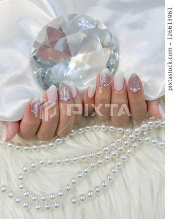 Mermaid Nails 126613961