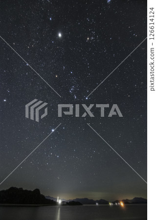 瀨戶內秋季星空:獵戶座天頂與冬季大三角 瀨戶內秋季星空:獵戶座天頂與冬季大三角 126614124