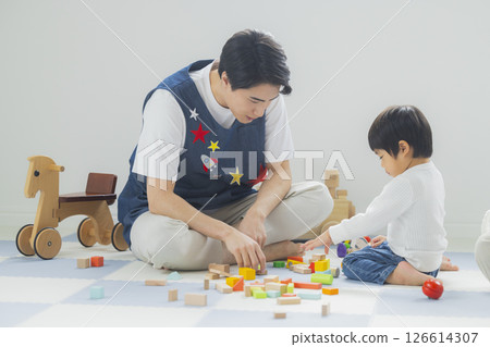 托兒所和男托兒所教師 126614307