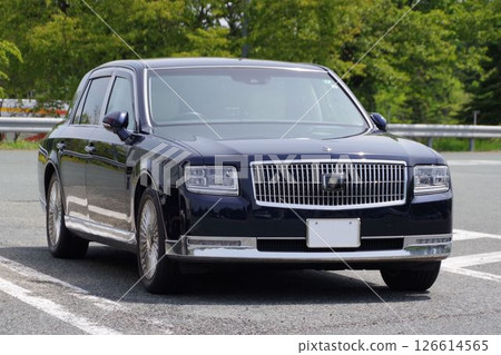 Car image: Toyota 3rd generation Century 126614565