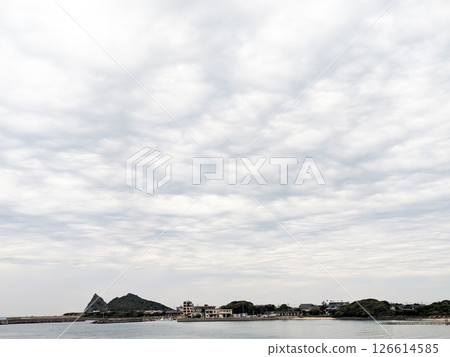 Cloudy sky Cloudy sky 126614585