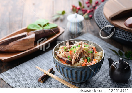 鰹魚乾飯 126618961