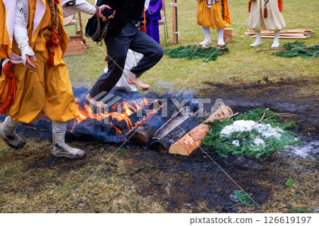 Women participating in a fire walking ceremony 126619197