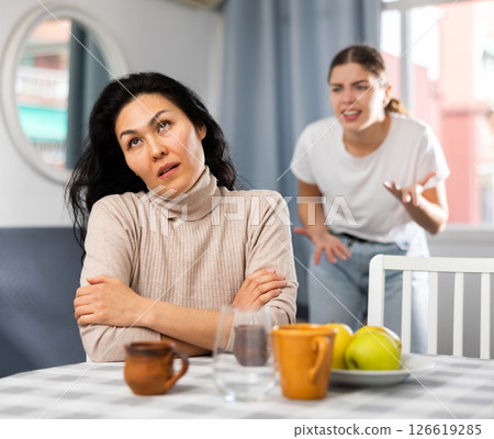 Young female couple quarreling at home 126619285