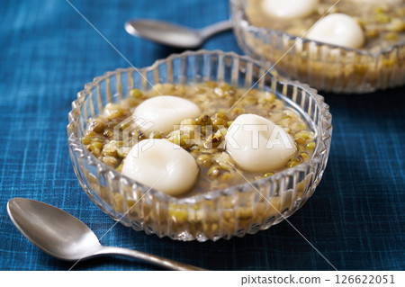 Green bean and shiratama zenzai Green bean and shiratama zenzai 126622051