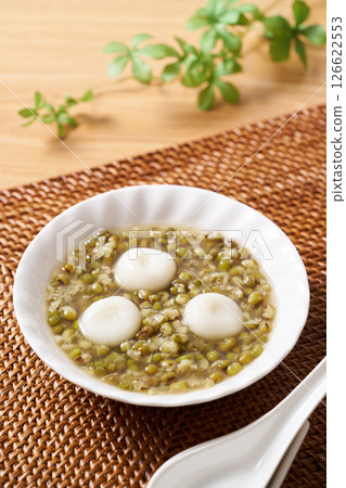 Green bean and shiratama zenzai Green bean and shiratama zenzai 126622553