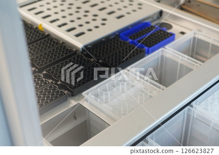 DNA自動化萃取 126623827