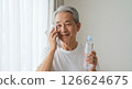 老年女性補水防暑材料 126624675