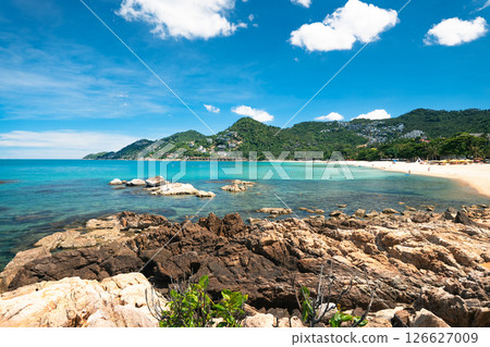 Koh Samui, a paradise island in the Gulf of Thailand renowned for its beautiful beaches and crystal-clear turquoise waters 126627009