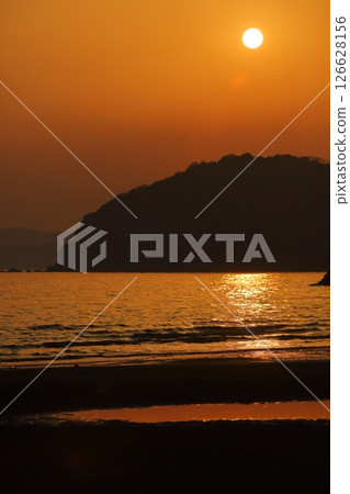 Evening scenery of Shinkai Beach Evening scenery of Shinkai Beach 126628156