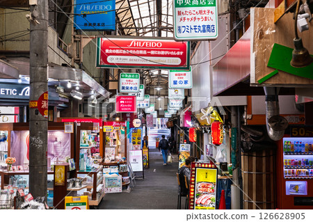 << Osaka >> Tsuruhashi Shopping Street 126628905