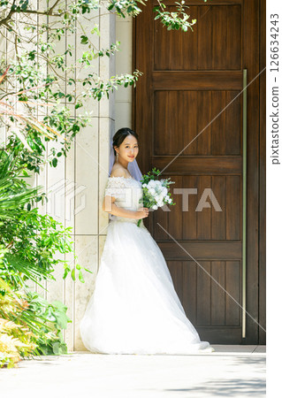 婚紗禮服小姐 126634243