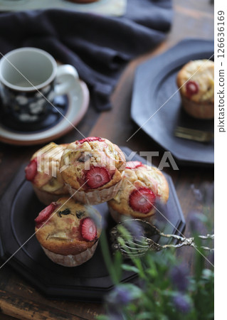 Strawberry and banana muffins Strawberry and banana muffins 126636169