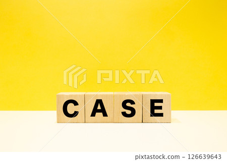 Case: Black text (yellow background) 126639643