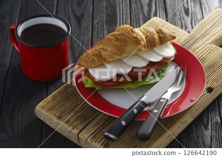 vegetarian sandwich with mozzarella and vegetables 126642190