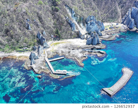 青森縣佛陀浦、西村的神秘景觀鳥瞰圖 126652937