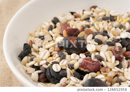 混合穀物的特寫 126652958