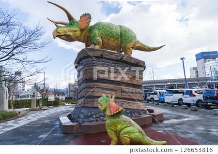 Dinosaur parent and child (Triceratops) at Fukui Station East Exit Plaza Dinosaur parent and child (Triceratops) at Fukui Station East Exit Plaza 126653816