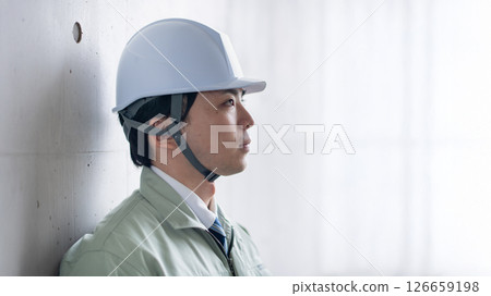 支援現場的工程師 126659198