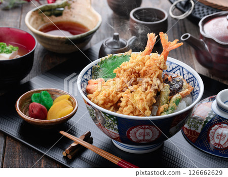 正宗日式天婦羅套餐，份量十足，蝦天婦羅 126662629