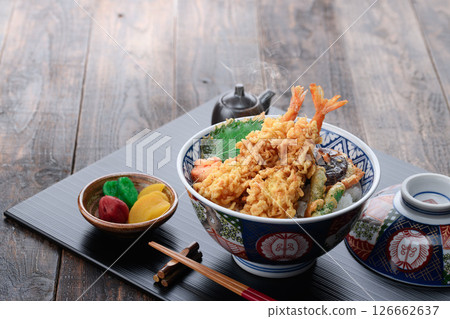 Authentic Japanese-style tempura bowl set meal with generous servings of shrimp tempura 126662637