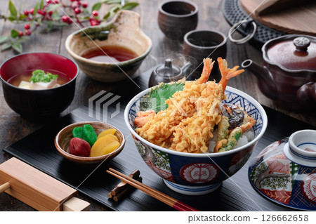 Authentic Japanese-style tempura bowl set meal with generous servings of shrimp tempura 126662658
